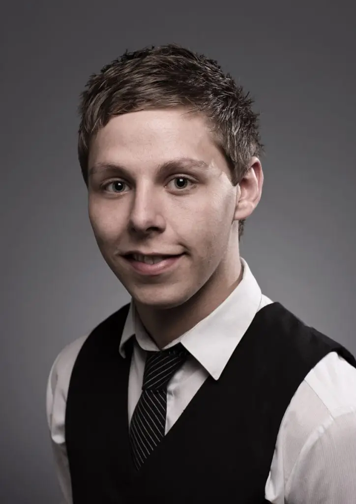 carlwhitham_portrait_13-724x1024 Portrait Photography